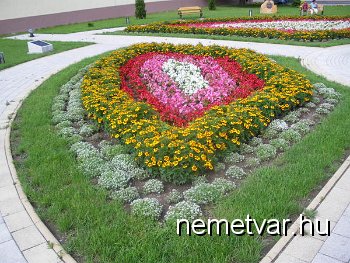 szendro-hosok-tere-03.jpg